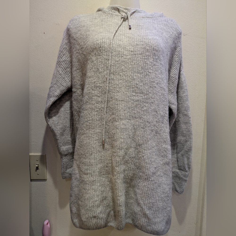 J. Crew Light Gray Woolen Bloom Sweater Size Medium